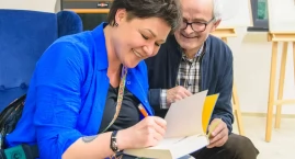 O Kaszubach i kaszubszczyźnie. Spotkanie ze Stasią Budzisz w Tuchomiu
