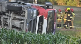Wyjątkowo niebezpieczny wypadek. Zderzyły się ciężarówki [GALERIA]