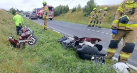 Motor w rowie pod Rekowem. Utrudnienia w ruchu