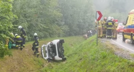 Groźny wypadek przed Borzytuchomiem. Dwie osoby w szpitalu