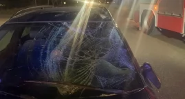 Dramat na ul. Wybickiego. Pieszy potrącony przez dwa samochody
