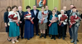 Uroczystość na 10 złotych par