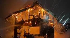 Nocny pożar w Łąkiem. Dom spłonął doszczętnie