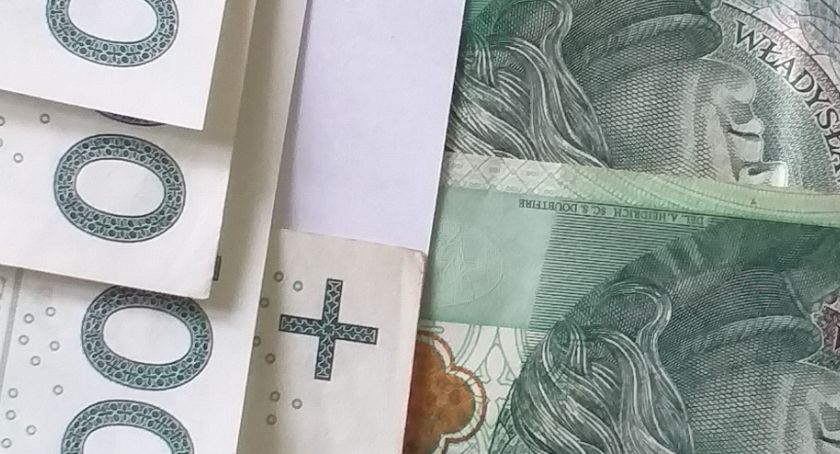 ZUS wypłacił ponad 58,5 mln zł postojowych