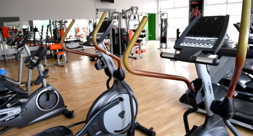 Można już korzystać z siłowni, klubów fitness i parków rozrywki