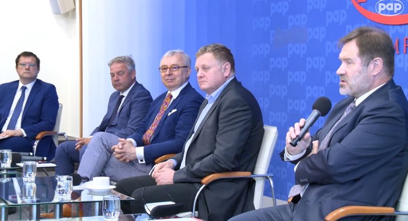 Duży może więcej - konsolidacja rynku sposobem na bezpieczeństwo paliwowo-energetyczne Polski
