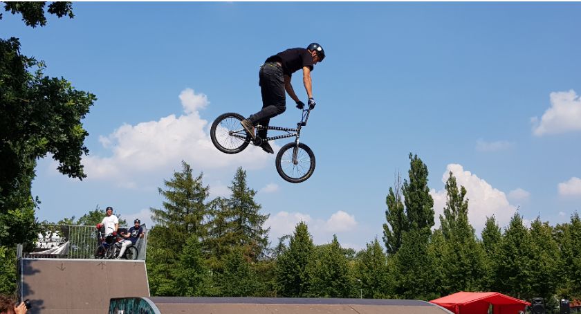 Na Skate Parku rywalizowali na rowerach