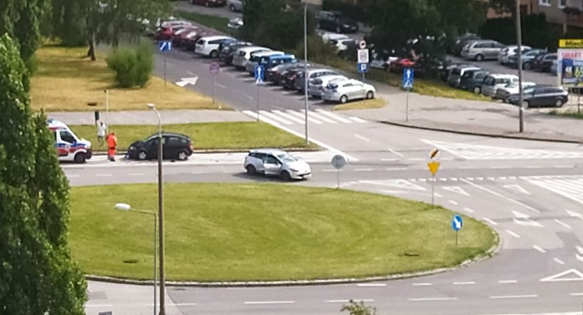 Kolizja na rąbińskim skrzyżowaniu