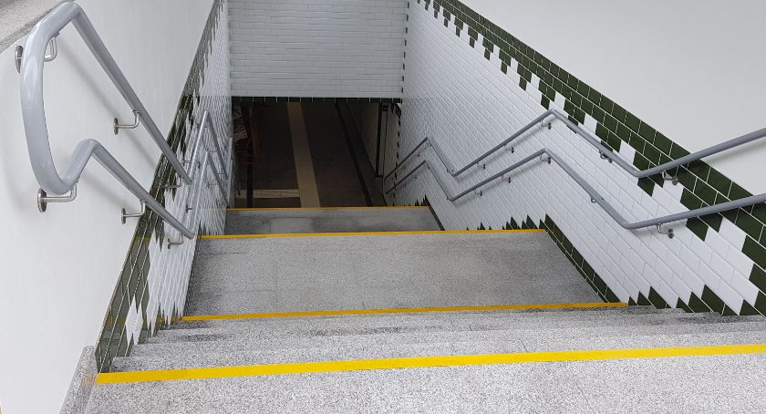 Tunel połączył dworzec z parkingiem