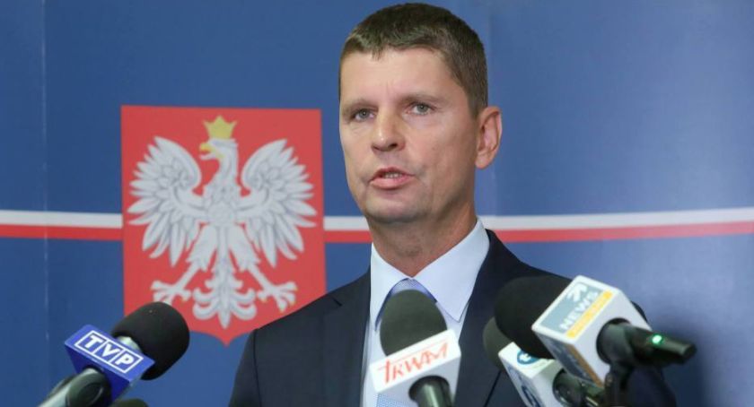 Piontkowski: nie będzie masowych testów na Covid-19 dla nauczycieli