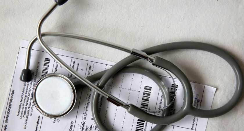 Od 1 do 7 września 25 tys. podejrzeń i zachorowań na grypę oraz 3,7 tys. zakażeń koronawirusem