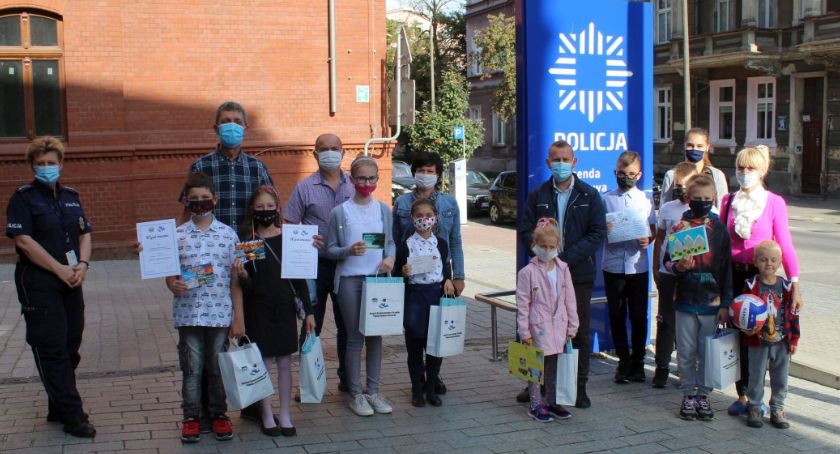 Autorzy najciekawszych kartek o bezpieczeństwie nagrodzeni!