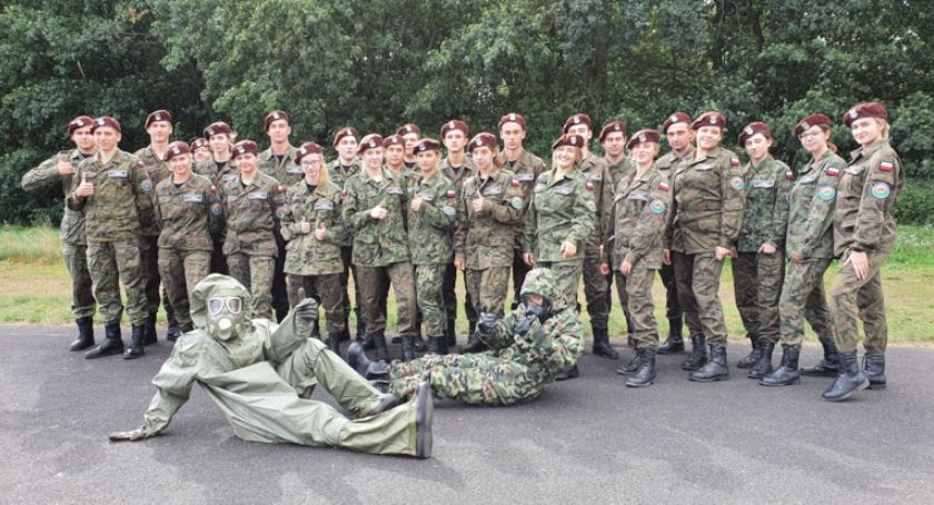 Kadeci z ZS Kościelec realizowali  Wojskowy Dzień Szkoleniowy
