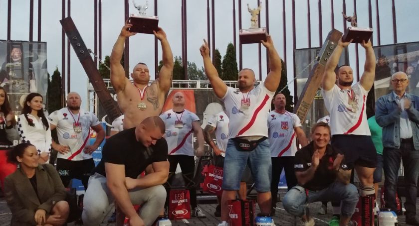 Strongmani rywalizowali w