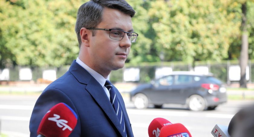 Müller: nie przewidujemy wprowadzenia ponownego lockdownu