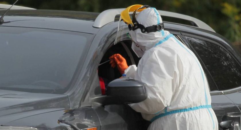 MZ:10 040 nowych zakażeń koronawirusem - najwięcej od początku epidemii; zmarło 130 kolejnych osób