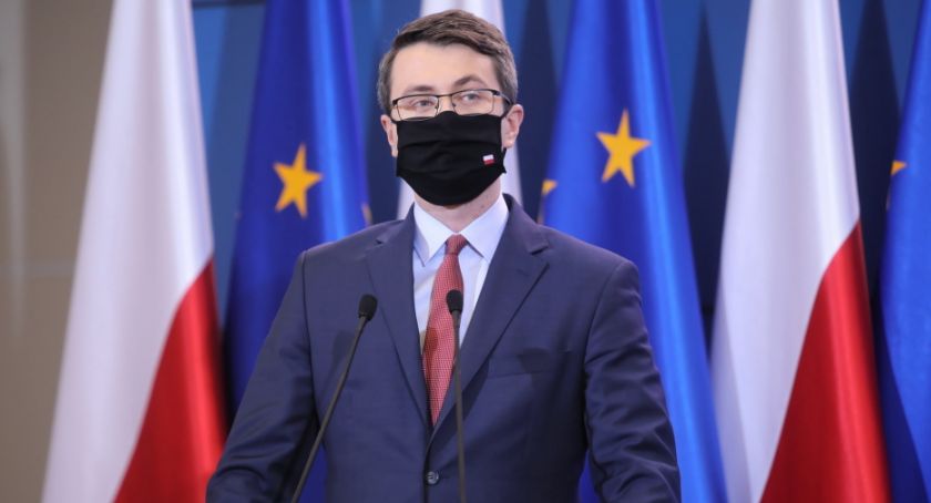 Müller: lockdown przy średniej zakażeń 27-29 tysięcy dziennie