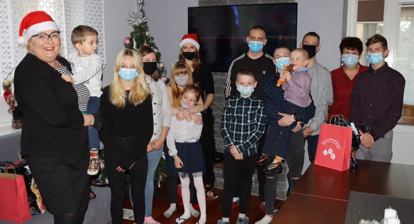 Mikołajkowe prezenty od Powiatu Inowrocławskiego