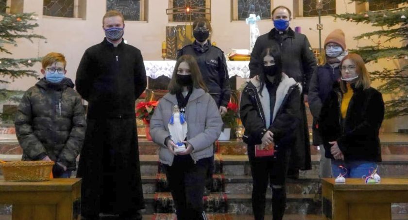 W kościele o odblaskach i zasadach postępowania w pandemii