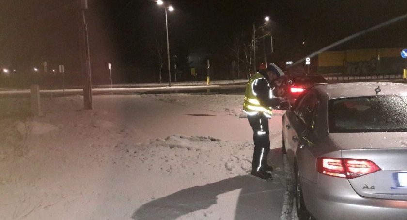 Pogoda, a zachowanie kierowców na drogach