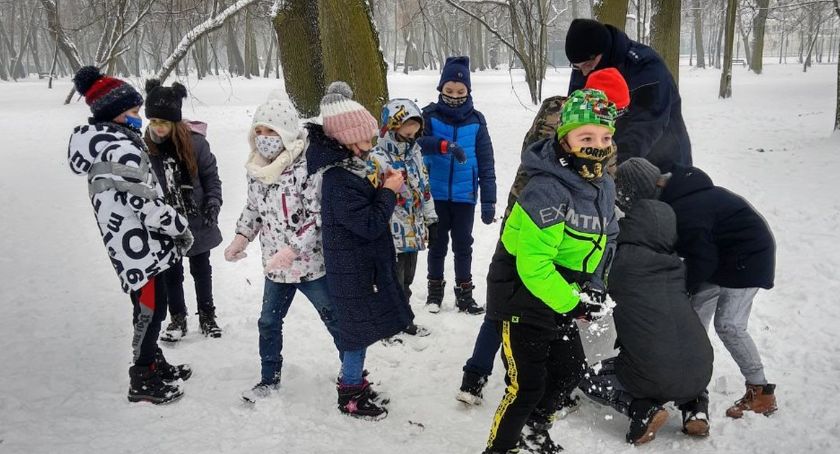 Dzielnicowi w trosce o bezpieczeństwo dzieci