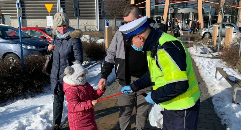 Walentynkowa akcja policji i Powiatu Inowrocławskiego