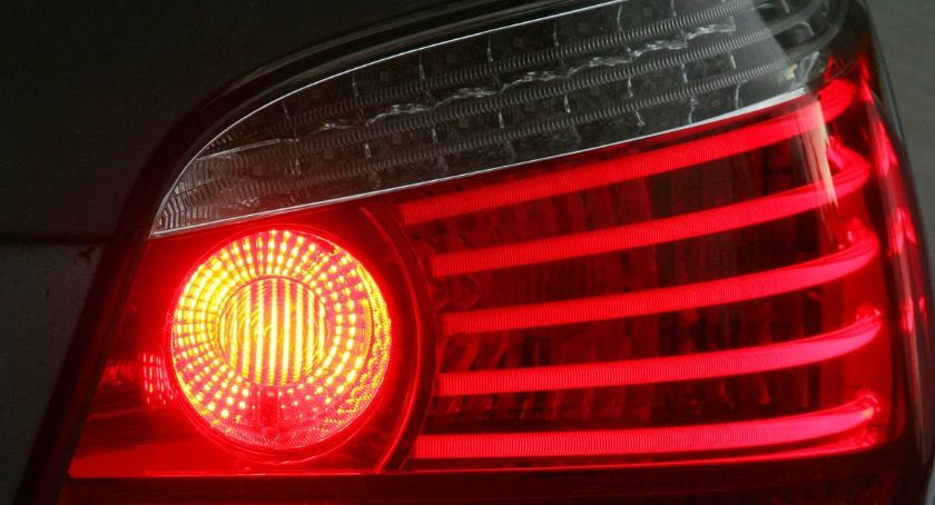 Zaczęło się od niesprawnych świateł w peugeocie