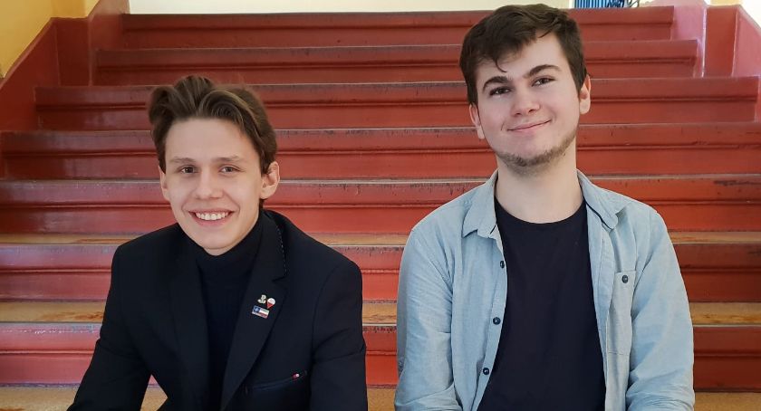 Sukces kasprowiczan w olimpiadzie przedmiotowej z WOS-u