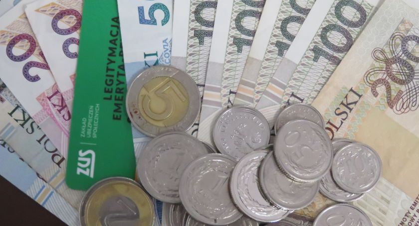 Od marca emeryci i renciści mogą dorobić więcej do swojego świadczenia