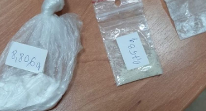 Policjanci zatrzymali mężczyznę z narkotykami