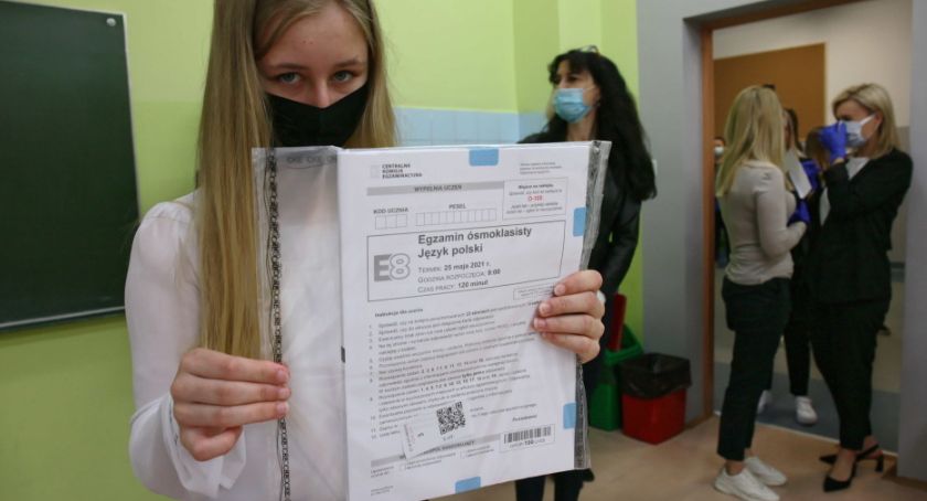 Egzaminem z języka polskiego rozpoczął się trzydniowy egzamin ósmoklasisty