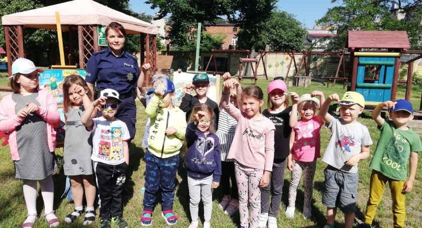 Policjantka w przedszkolu