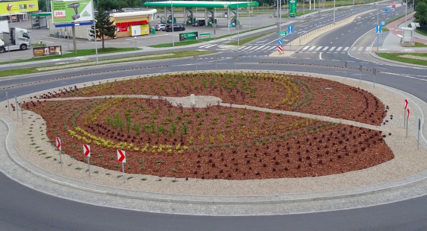 Jak Wam się podoba zazielenione rondo?