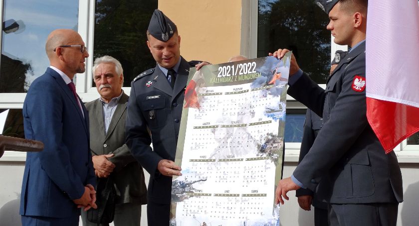 W Liceum Kasprowicza zainaugurowano Program CYBER.MIL z klasą