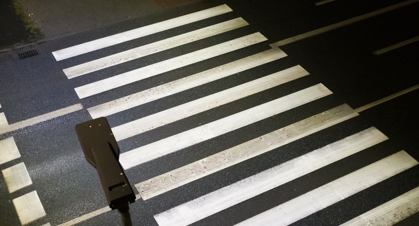 Miasto doświetla kolejna przejścia dla pieszych