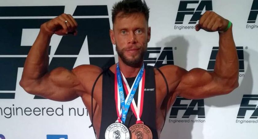 Policjant drogówki z kolejnymi medalami
