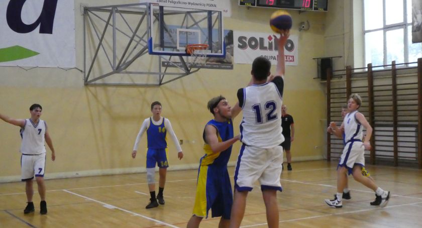 Grali w koszykówkę 3x3