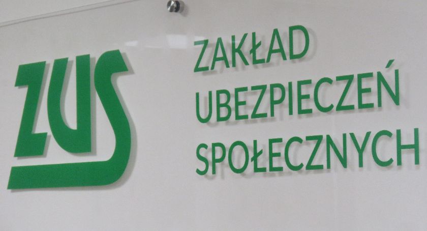 Seniorze uważaj na podejrzane telefony w sprawie czternastki! 