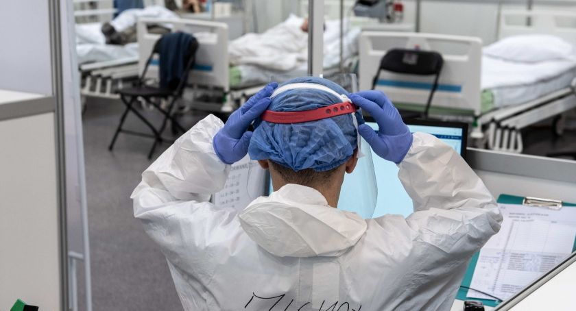 MZ: 2950 nowych zakażeń koronawirusem, nie zmarła żadna osoba z COVID-19