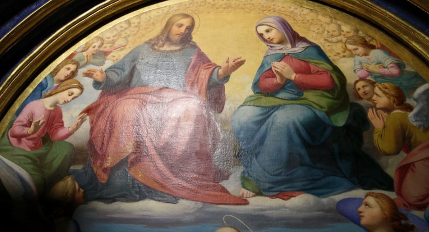 1 listopada w Kościele obchodzona jest uroczystość Wszystkich Świętych