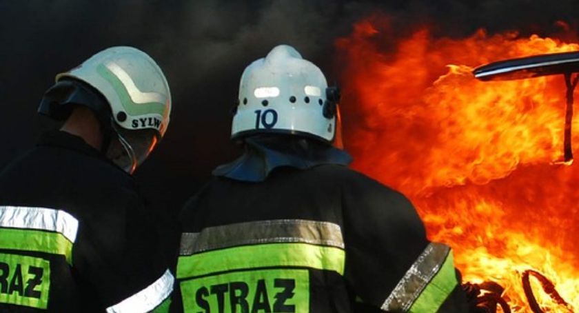 Policjanci wyjaśniają przyczyny pożarów