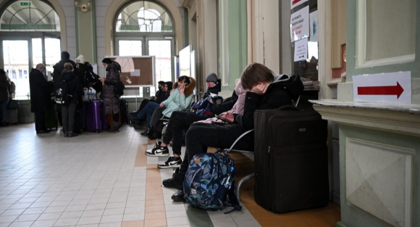 SG: ostatniej doby funkcjonariusze odprawili na kierunku wjazdowym z Ukrainy 29 tys. osób