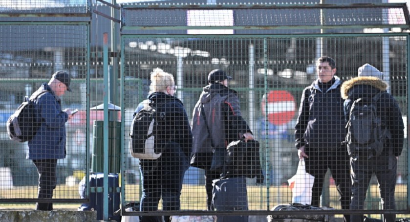 RCB do ukraińskich uchodźców: zostaniecie wpuszczeni do Polski