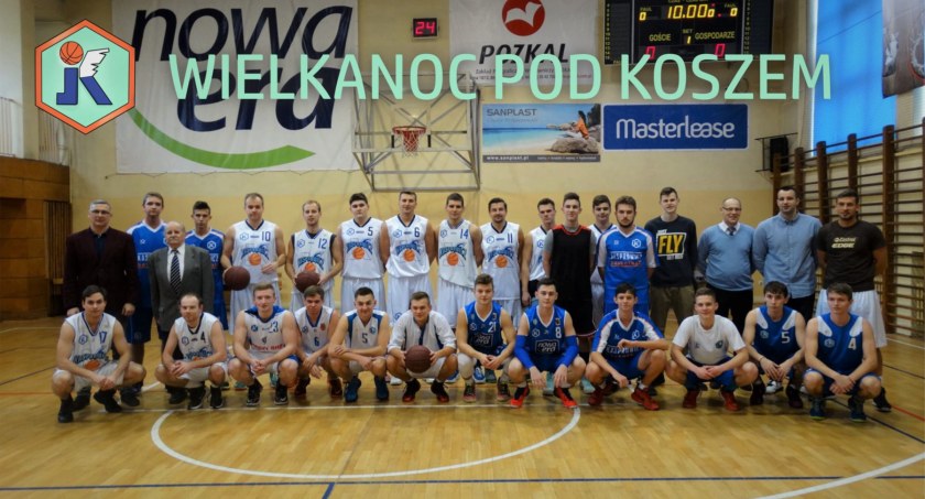 Świąteczne emocje pod koszem