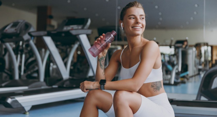 Szukasz niezawodnego sprzętu i odzieży sportowej? Sprawdź ofertę sklepu Sportano i postaw na najwyższą jakość