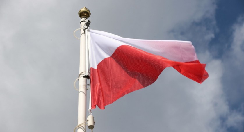 2 maja obchodzimy Dzień Flagi Rzeczypospolitej Polskiej