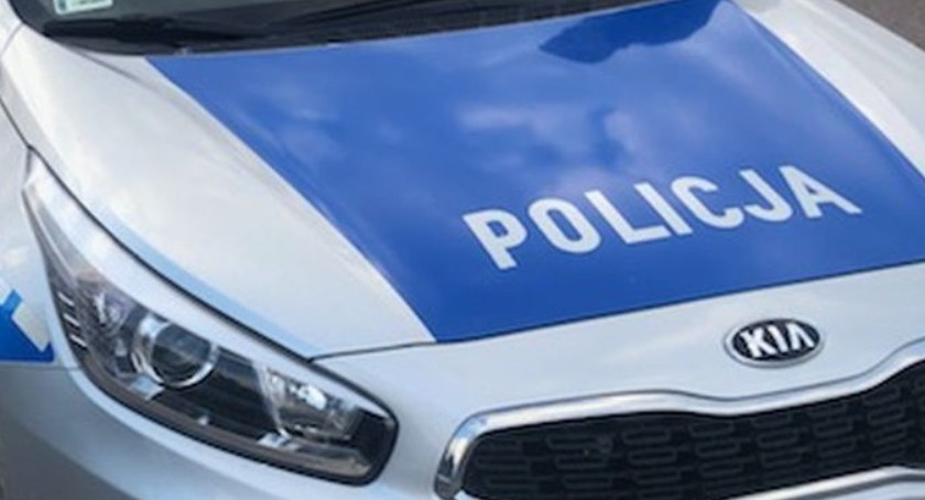 Wandal odreagował na wiacie przystankowej