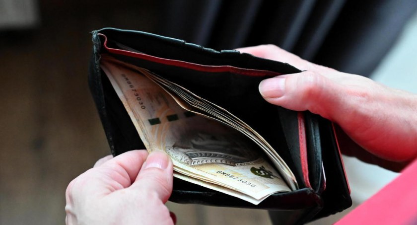 Analitycy: inflacja będzie przyspieszać w kolejnych miesiącach do ok. 16 proc. w sierpniu