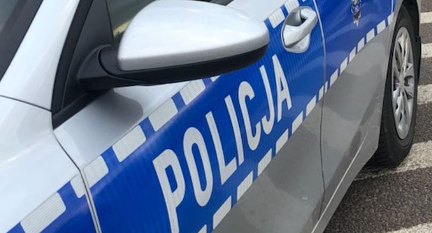 Pijany motorowerzysta chciał wręczyć policjantom łapówkę