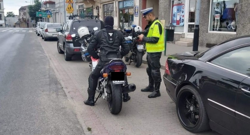 Motocykliczni – ile policja wlepiła mandatów?